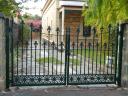 Custom Gates Adelaide | Fencing World logo